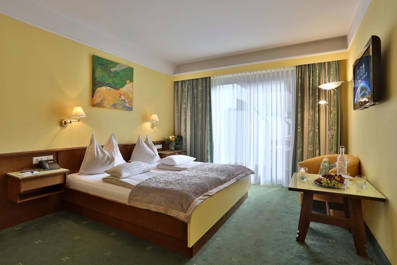 Hotel Zanker デーブリアッハ エクステリア 写真